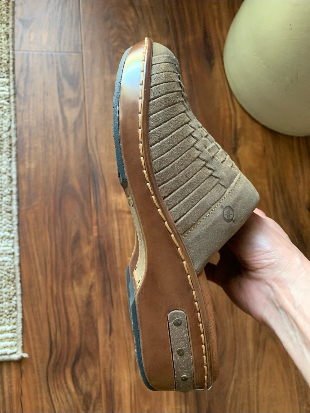 Born Clogs - Picture 2 of 5